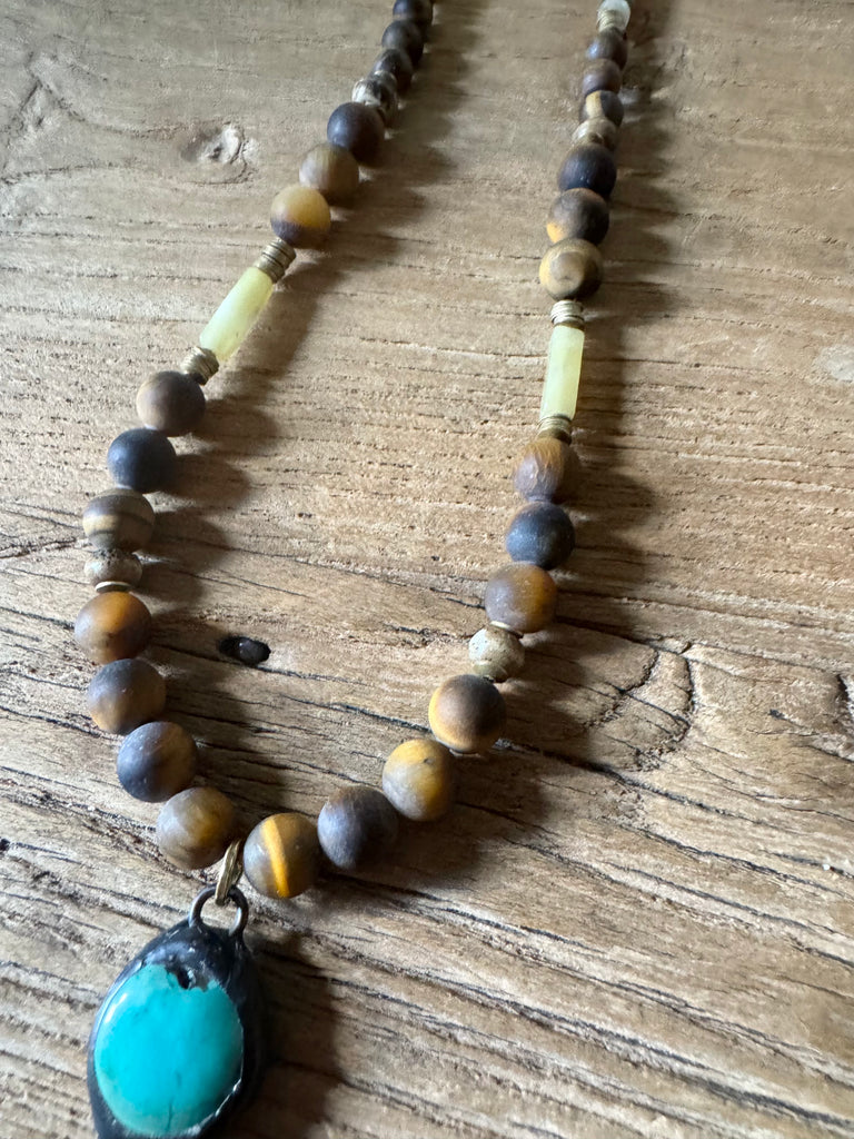 Canyon Light Necklace
