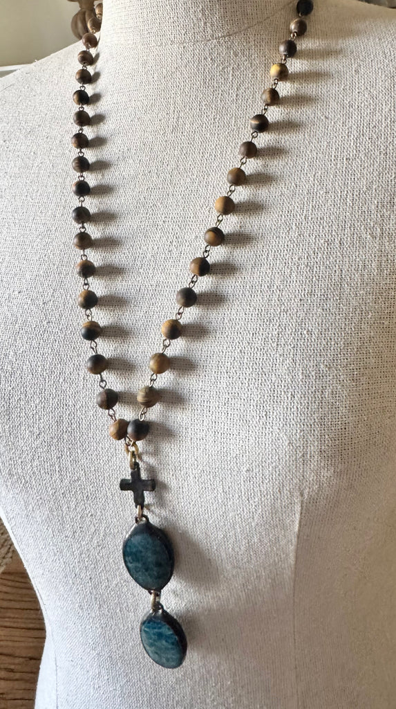 Coast Necklace