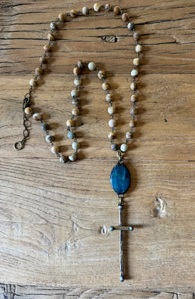 Noah Necklace