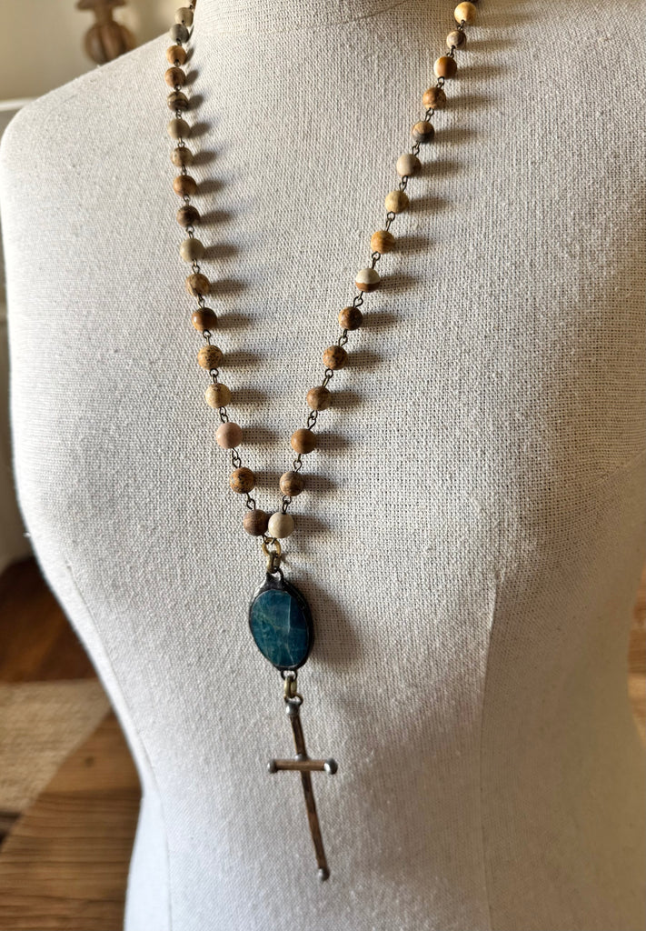Noah Necklace