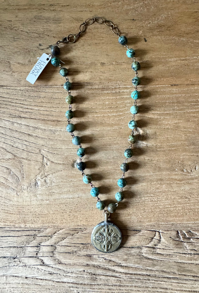 Mila Necklace