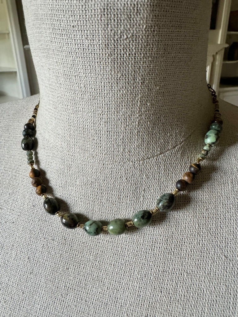 Lilia Necklace