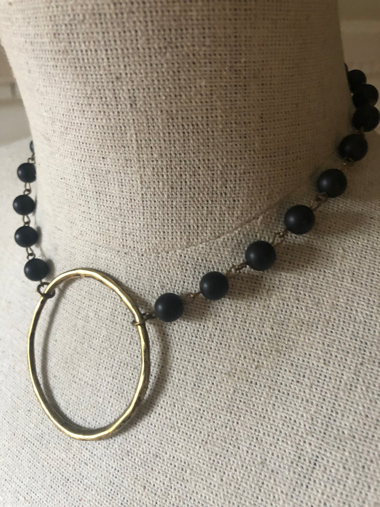 Full Circle Stone Stunner Necklace